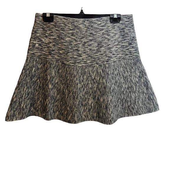 Theory Wool Gida KB Evian Space Knit Flounce Hem Skater Skirt Women Medium - Picture 5 of 10